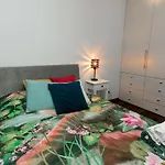 Stunning Apartment. Garage. Security. Mokotow Area Varšava