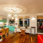 Apartmán Stunning Apartment. Garage. Security. Mokotow Area