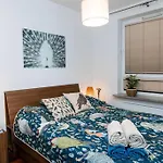 Stunning Apartment. Garage. Security. Mokotow Area Varšava