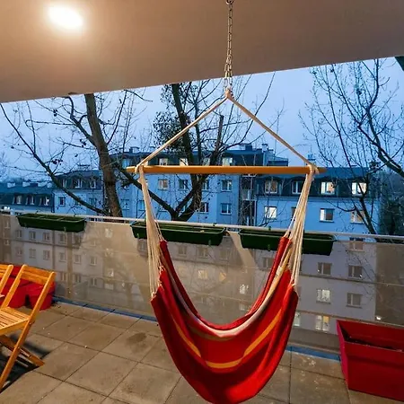 Stunning Apartment. Garage. Security. Mokotow Area * Warszawa