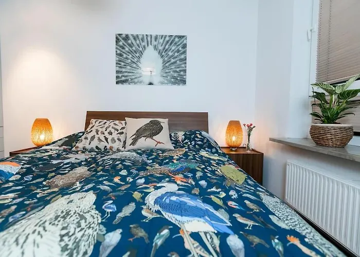 Stunning Apartment. Garage. Security. Mokotow Area Apartman *