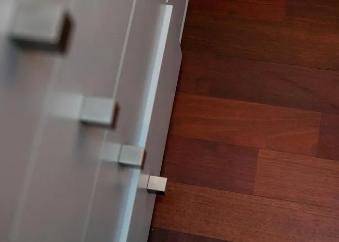 Stunning Apartment. Garage. Security. Mokotow Area Apartman *