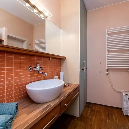 アパート Stunning Apartment. Garage. Security. Mokotow Area