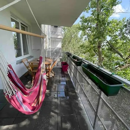 Stunning Apartment. Garage. Security. Mokotow Area ורשה