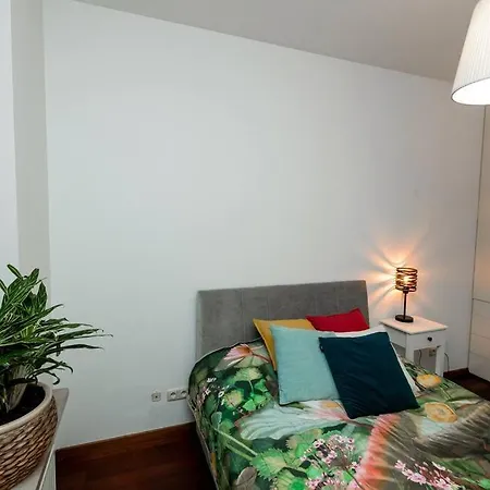 Stunning Apartment. Garage. Security. Mokotow Area アパート