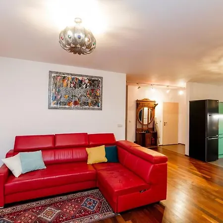 Stunning Apartment. Garage. Security. Mokotow Area アパート *